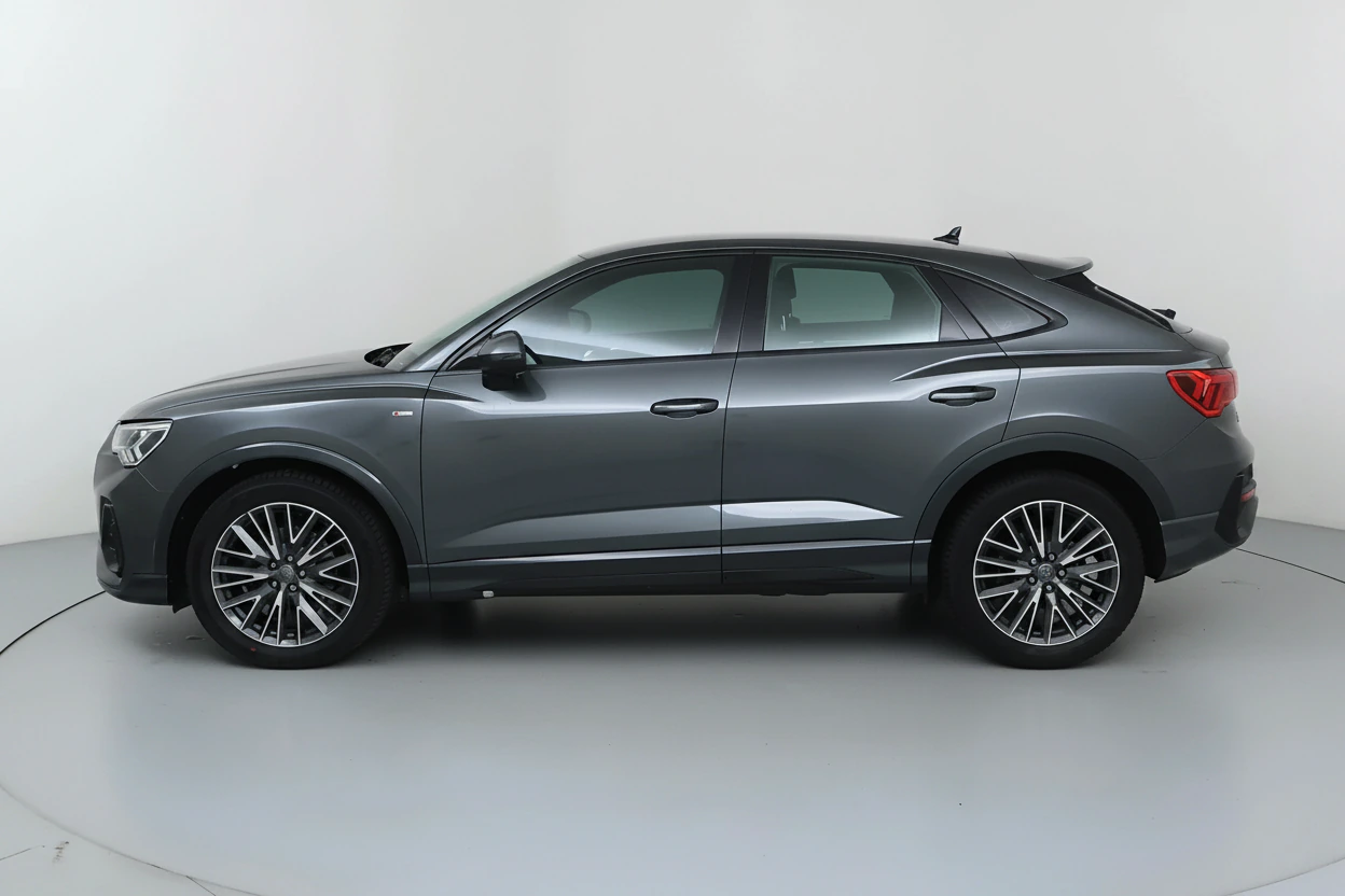 Audi Q3 — vue 2