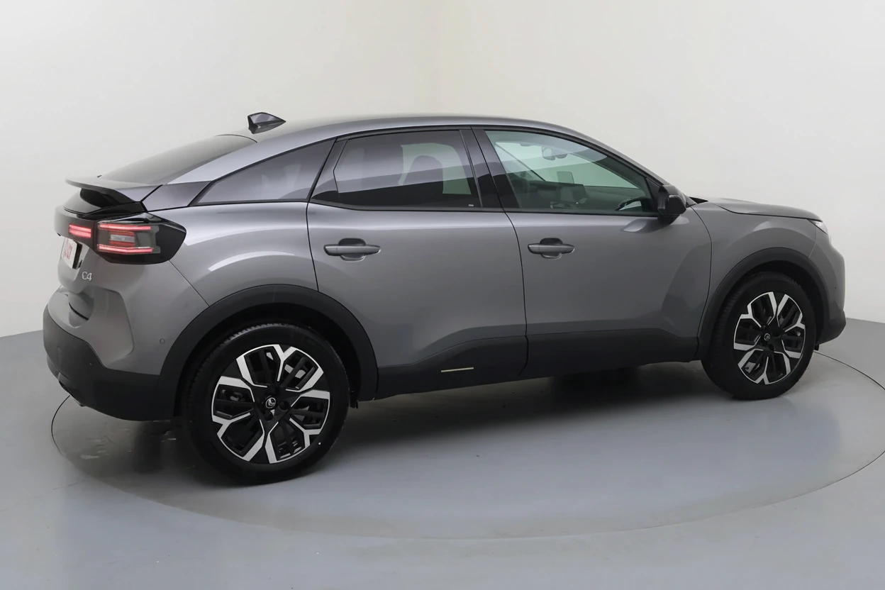 Citroen C4 — vue 3