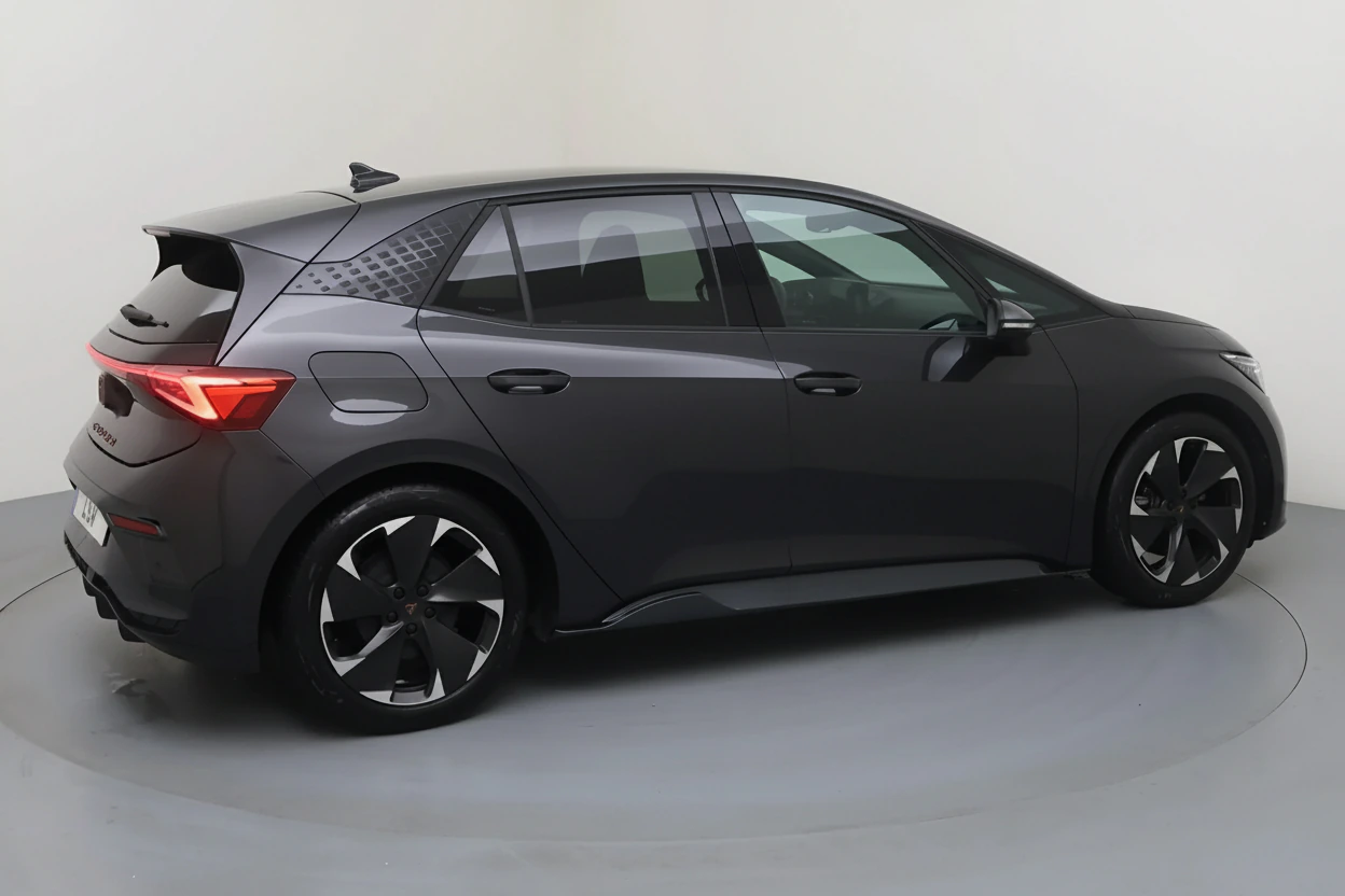 Cupra El-born — vue 3