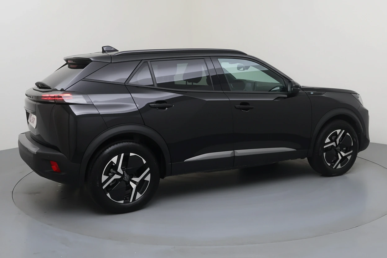 Peugeot 2008 — vue 3