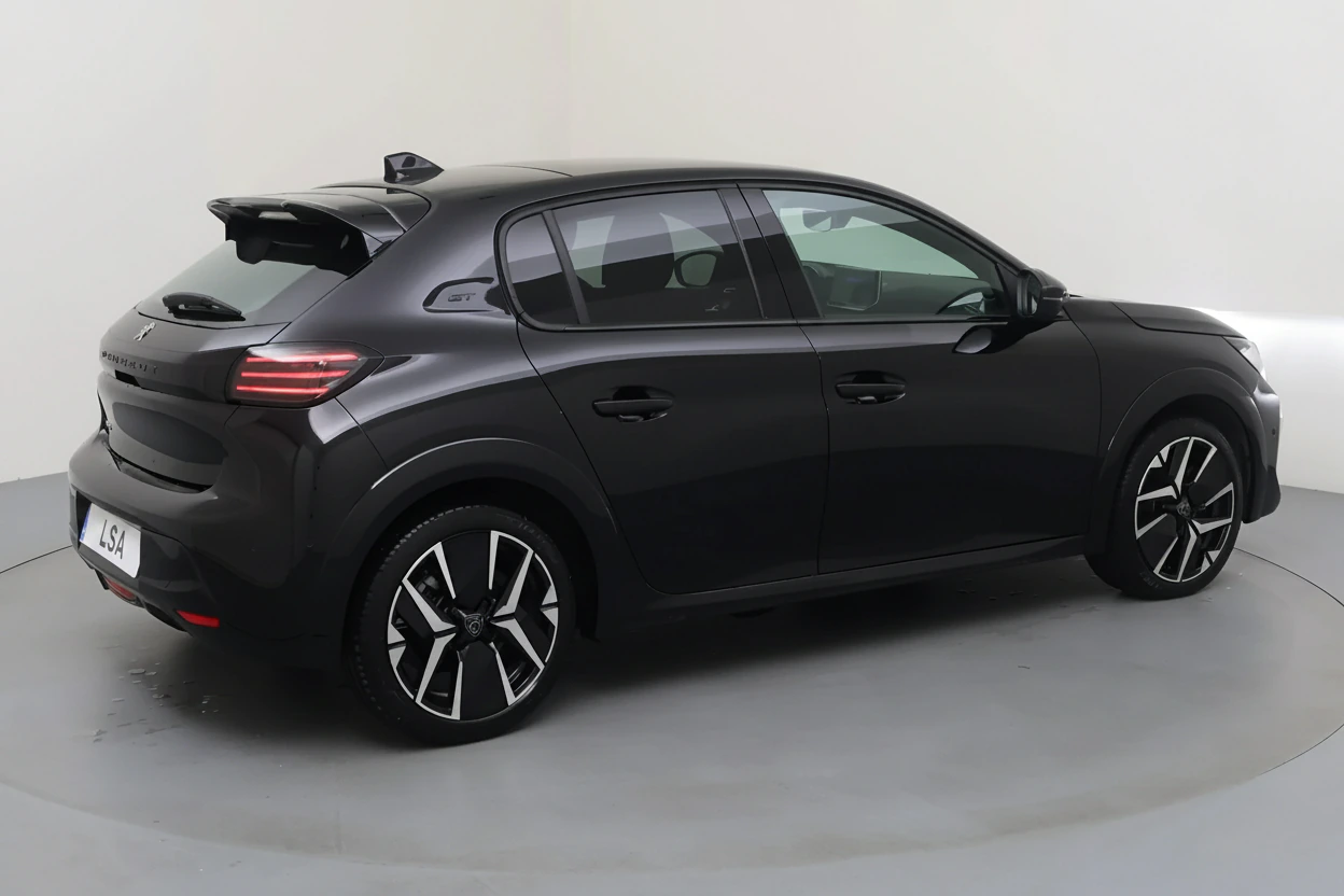 Peugeot 208 — vue 3