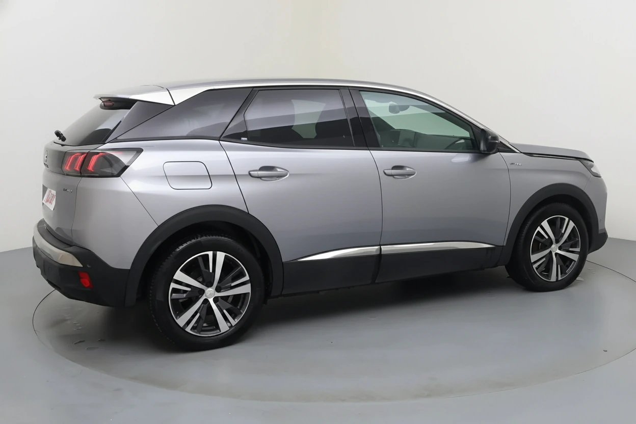 Peugeot 3008 — vue 3