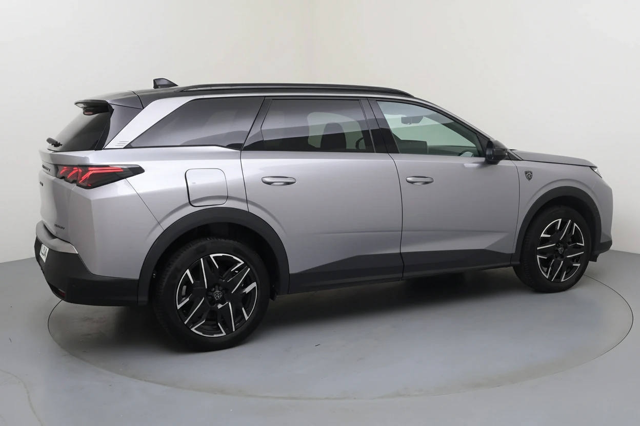 Peugeot 5008 — vue 3